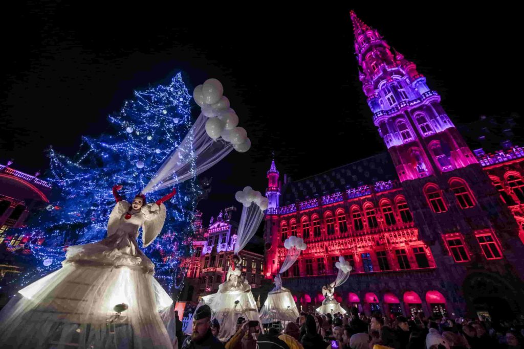 Visitar la Grand Place de Bruselas en Navidad