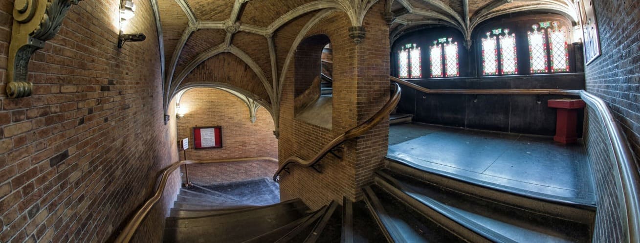 Interior de la Basílica de Brujas