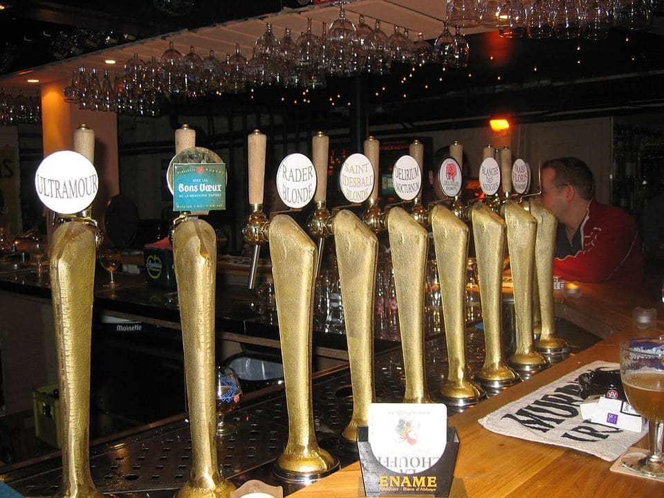 Delirium Café, uno de los bares cerveceros más famosos de Bruselas